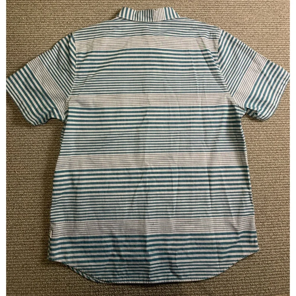 The North Face Shirt Mens Size XLarge Blue Gray Stripe Short Sleeve Button Up